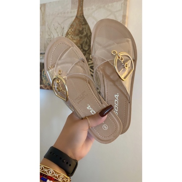 Shoes - NWT!! Clear Criss Cross Sandal w/ Gold Buckle